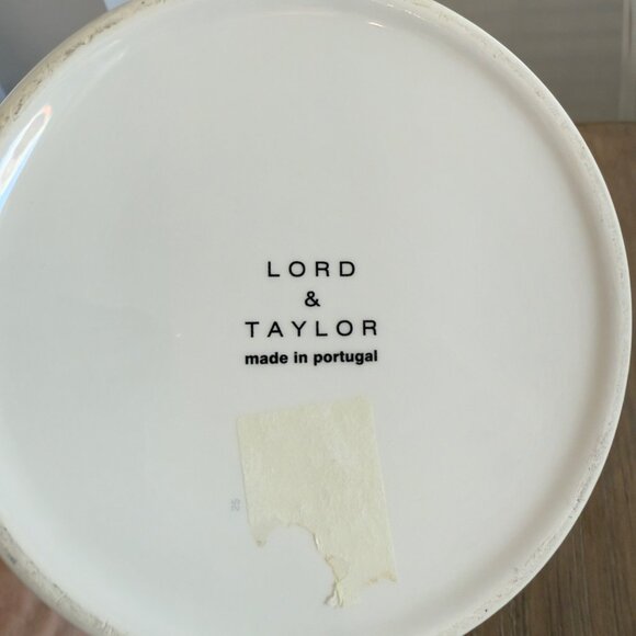 Lord & Taylor Ceramic Water Pitcher Dahlia Flower Print Made in Portugal - Picture 7 of 8